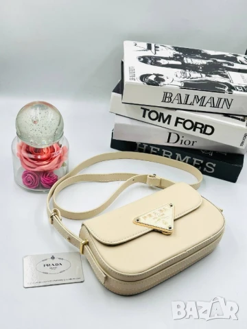 чанти prada , снимка 9 - Чанти - 51026044