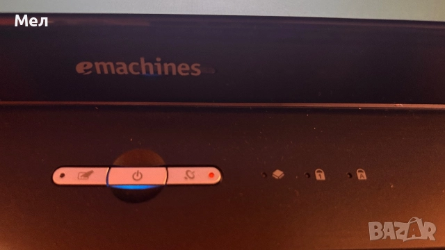 Лаптоп Acer G725 с Windows 7, снимка 4 - Лаптопи за дома - 52739459