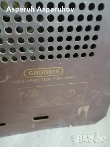 Старо лампово радио GRUNDIG TYPE 945 WX , снимка 8 - Антикварни и старинни предмети - 55970568