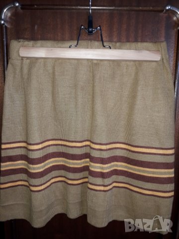 Къса пола трикотаж кафява размер S, снимка 3 - Поли - 30138895