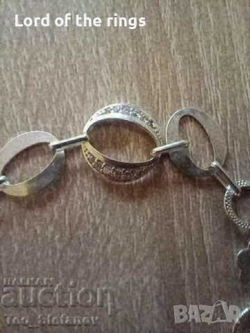 Дамска сребърна гривна с циркони сребро