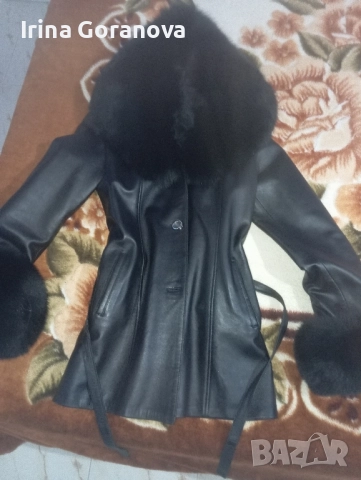 Дамско кожено яке Valentino