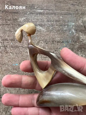 Фигурка на жена  от рог , снимка 7 - Други ценни предмети - 47566470
