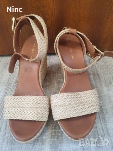 Дамски сандали Tommy Hilfiger 37 бежови, снимка 2 - Сандали - 38241623