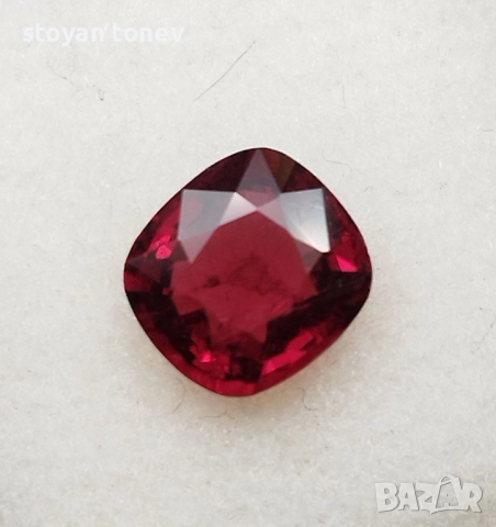Шпинел с изключително жив червен цвят 2.00кт.! Нов!, снимка 12 - Други - 52338555