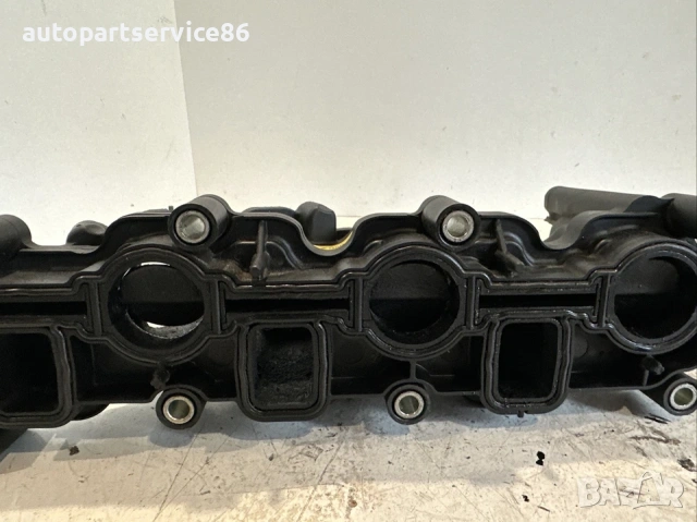 Всмукателен колектор ляв за Volkswagen Touareg 3.0 Tdi (2009) 059129711Dc, снимка 2 - Части - 54190518