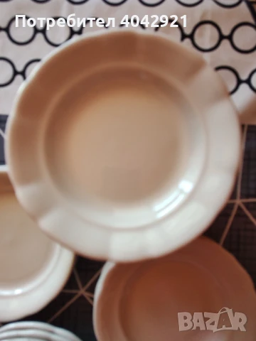 Бели порцеланови чинии , снимка 3 - Чинии - 50927533