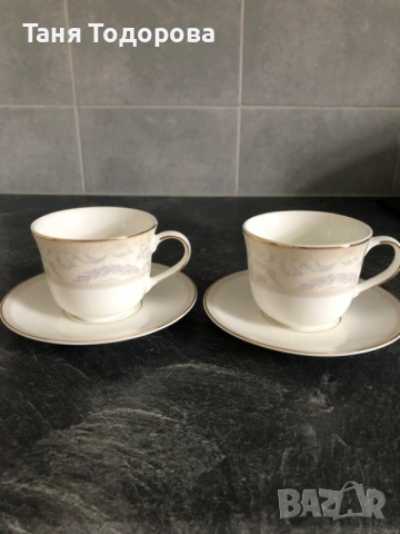 2 чаши за чай или дълго кафе от фин костен порцелан на марката Royal Doulton. Цената е за двата сета