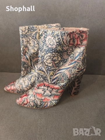 Боти Just Cavalli номер 39, снимка 2 - Маратонки - 52339984