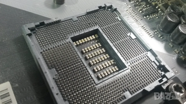 Дънна платка ASRock Fatal1ty Z370 Professional Gaming i7 с изкривени пинчета, снимка 3 - Дънни платки - 54255808