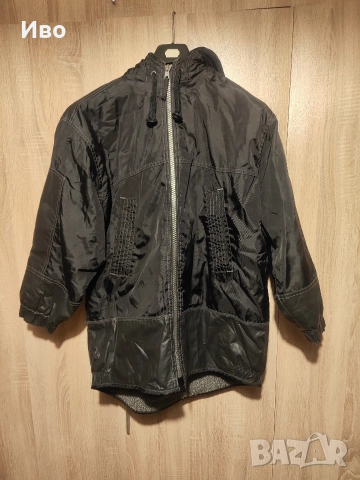 4бр. Женски Якета - М размер(без третото,което е Л) за 50лв.