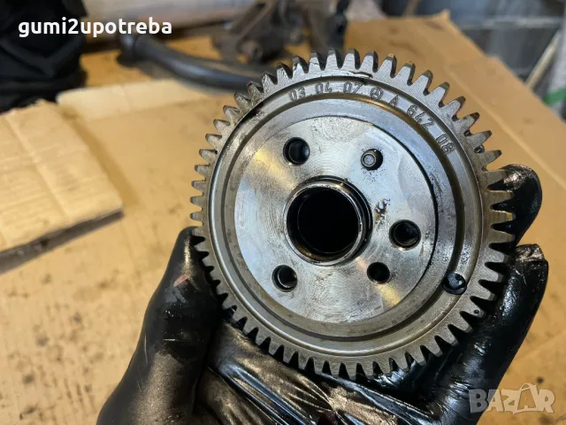 Разпределителен Вал Дясно MBTR64223 A64248 Mercedes E class W211 V6 320CDI 4matic, снимка 8 - Части - 50116615