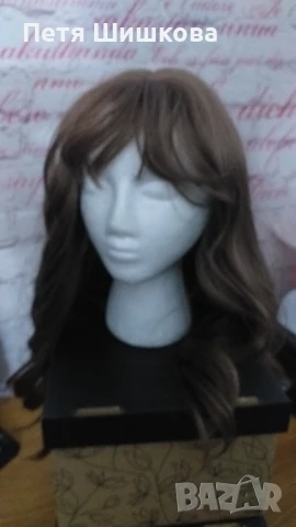 Перука - светлокафява синтетика с топ качество, снимка 6 - Аксесоари за коса - 51255794