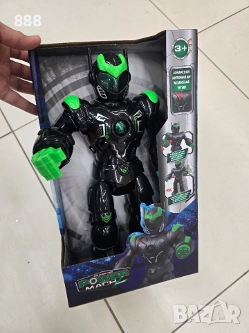 робот със светлини и звуци