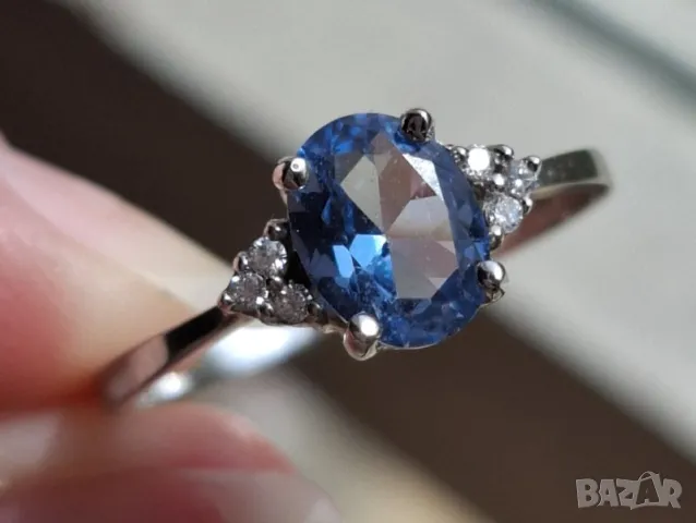 НОВ Сребърен марков пръстен с прекрасен голям син циркон и 6 прозрачни, снимка 6 - Пръстени - 50247066