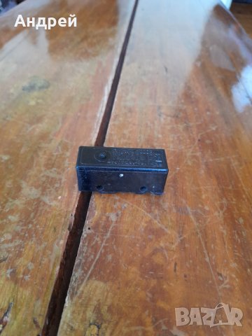 Стар микропревключвател МП 2101