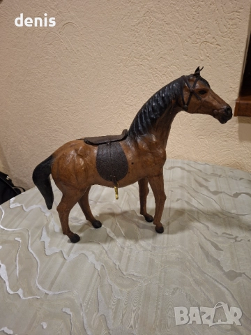 Статуетка на кон  с естествена конска кожа, снимка 5 - Антикварни и старинни предмети - 52528257