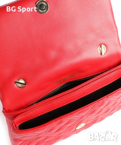 Love Moschino нова оригинална червена дамска чанта , снимка 3 - Чанти - 40080252
