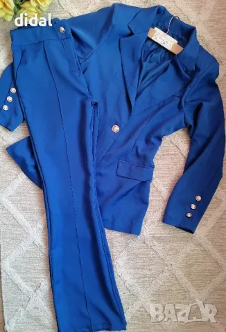 Костюм от сако и панталон 