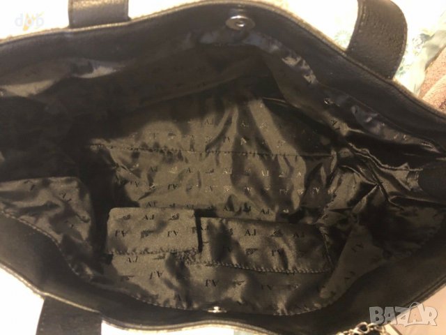 Нова чанта Armani Jeans handbag snake print, снимка 9 - Чанти - 30992549