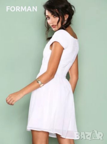 ИЗКЛЮЧИТЕЛНО КРАСИВА бяла рокля с леко отворени рамене - шифон с подплата, снимка 2 - Рокли - 40861302