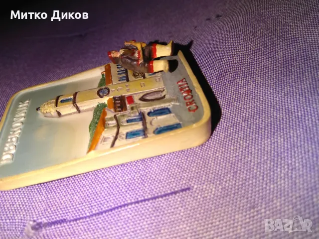 Дубровник магнит терикатски -човече долу на пружина, снимка 2 - Колекции - 48347232