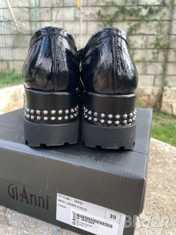 Елегантни дамски обувки GiAnni 39, снимка 2 - Дамски елегантни обувки - 37903829
