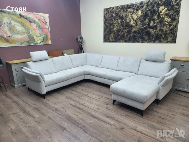 Светло сив П - образен ъглов диван от плат "Dylon" с функция сън и ел релаксиращ механизъм