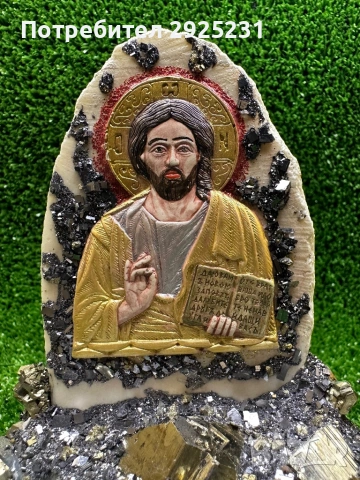 Ръчно изработена икона на Исус Христос с естествени кристали – пирит, галенит и кварц, снимка 2 - Икони - 54091445