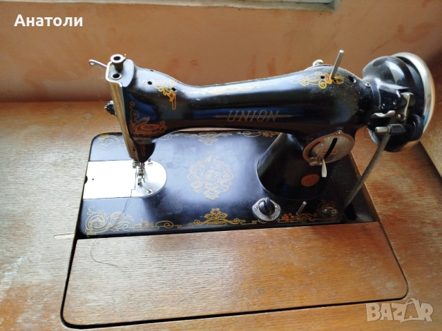 Продавам оверлог и крачна шевна машина , снимка 2 - Шевни машини - 54181949