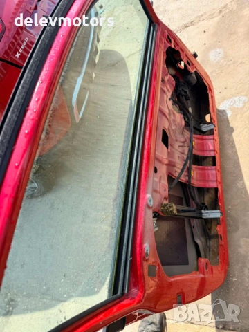 Лява врата от Seat Ibiza (6J) 1.2i 70 кс., 5 ск., 114 000 км., 2013г., двигател CGPA, euro 5, Сеат И, снимка 6 - Части - 54258395