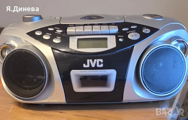 Радио-касетофон JVC