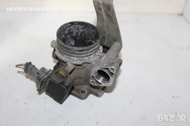Дроселова клапа Рено Меган Сценик 1998 1.6i Renault Megane Scenic 7700872188, снимка 2 - Части - 49820887