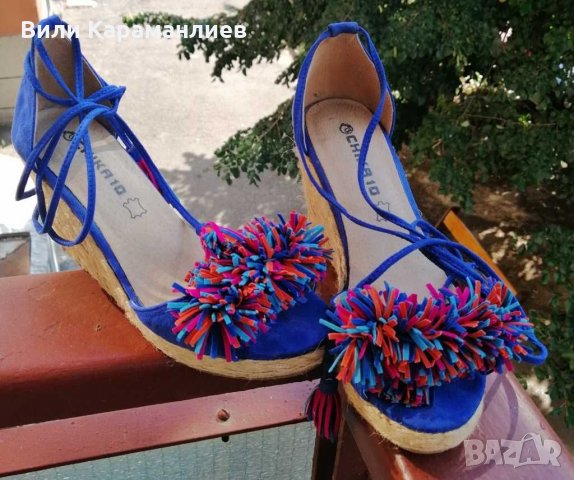 Атрактивни сандали в актуални цветове 