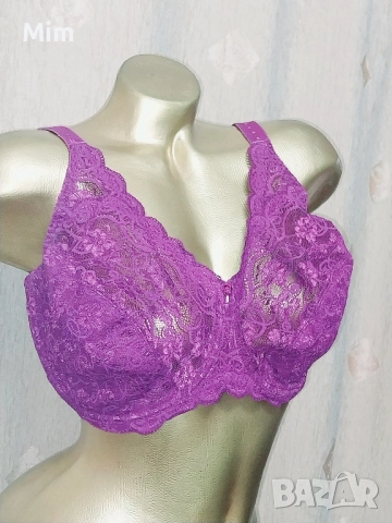 Triumph 90 F Дантелен сутиен бордо , снимка 5 - Бельо - 51574156