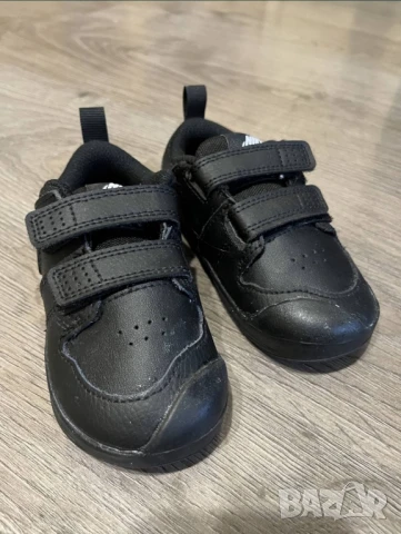 Обувки Nike 23,5, снимка 2 - Детски обувки - 50556712