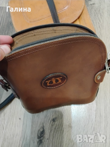 Три малки чанти от естествена кожа, снимка 5 - Чанти - 52501944