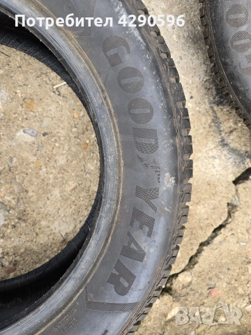 Зимни гуми 2 броя Goodyear 215/60R17, снимка 4 - Гуми и джанти - 52819247