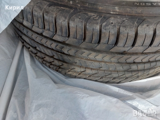 235/60 R18 Goodyear, снимка 5 - Гуми и джанти - 52156368