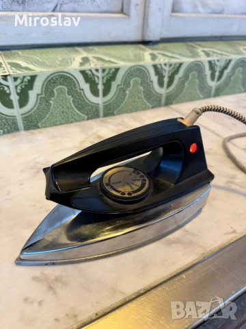 Руска ретро ютия СССР - 1978 година, снимка 2 - Антикварни и старинни предмети - 54277673