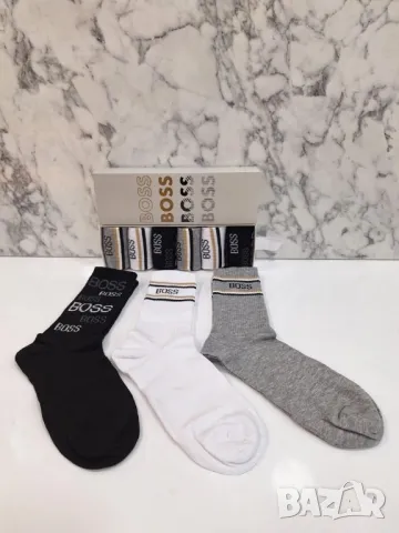 чорапи в кутия hugo boss 