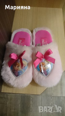 оригинални дисни чехлички, снимка 2 - Детски пантофи - 30404145