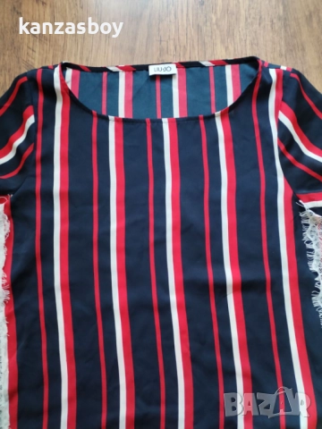 liu.jo - страхотна дамска тениска 42/Л, снимка 2 - Тениски - 52957278