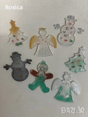 Коледни играчки за елха 