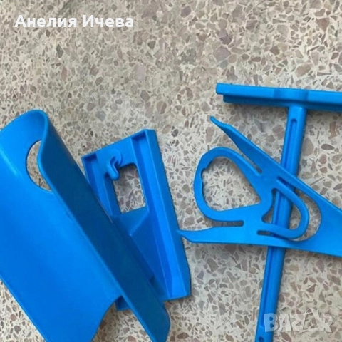 Уред за лесно обуване и събуване на чорапи