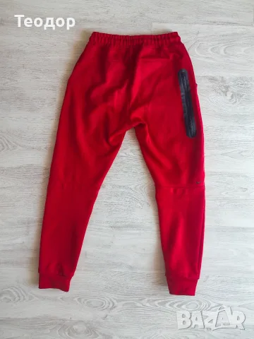 Nike Tech Fleece (S) , снимка 7 - Спортни дрехи, екипи - 56273863
