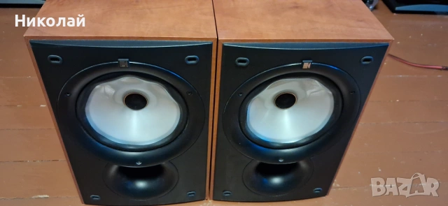 KEF Q 15.2 Култови букшелф тонколони