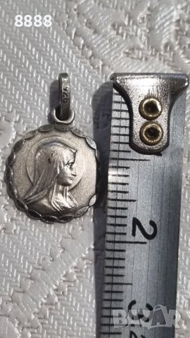 Античен сребърен медал/висулка на Света Мария от Лурд, снимка 5 - Колиета, медальони, синджири - 44264749