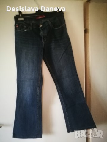 Запазени дамски дънки , снимка 5 - Дънки - 29429420