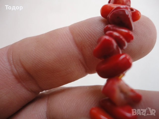 Страхотна гривна естествен корал , снимка 5 - Гривни - 52662107